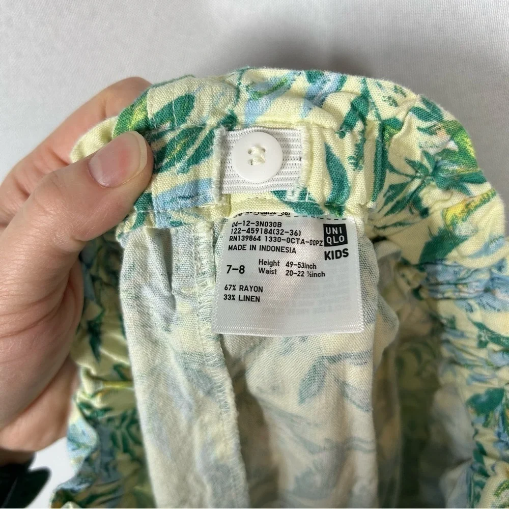 Uniqlo | Linen Easy Shorts Floral Kids Green Blue Girls Size 7/8